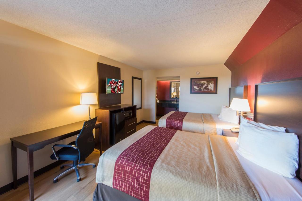 Red Roof Inn Austin North Exterior photo