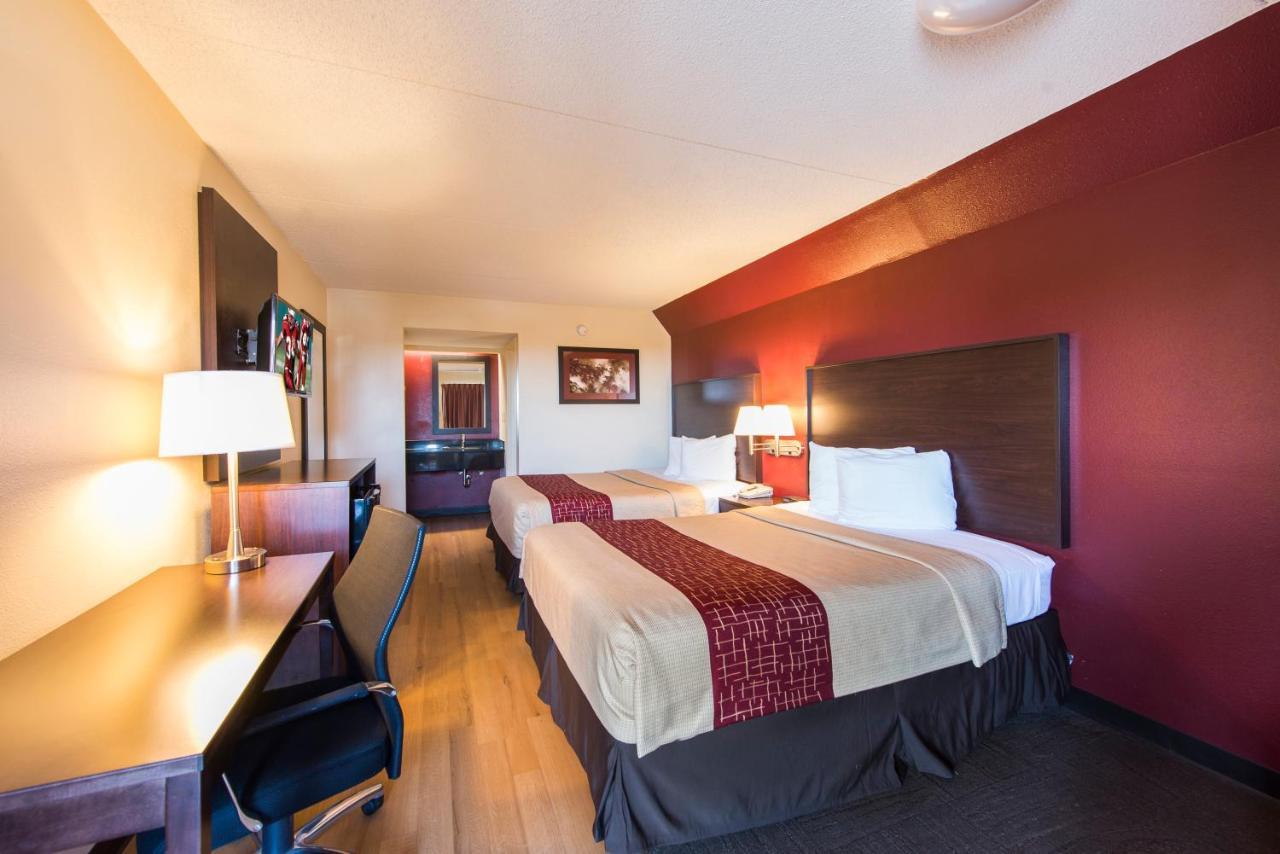 Red Roof Inn Austin North Exterior photo