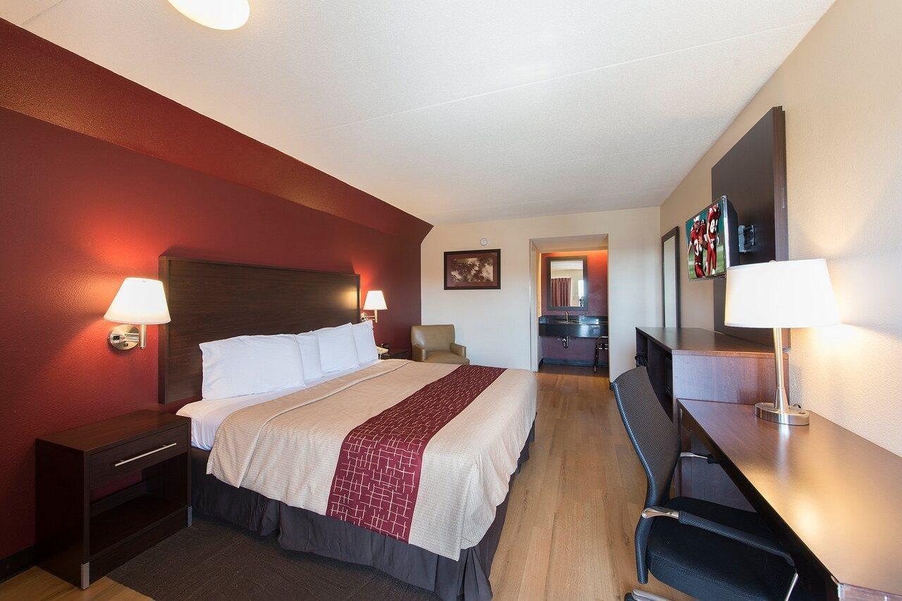Red Roof Inn Austin North Exterior photo
